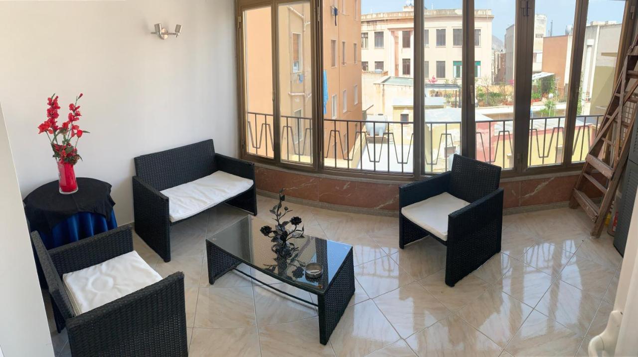 Appartamento In Centro Storico - Casa Cuba Трапани Екстериор снимка